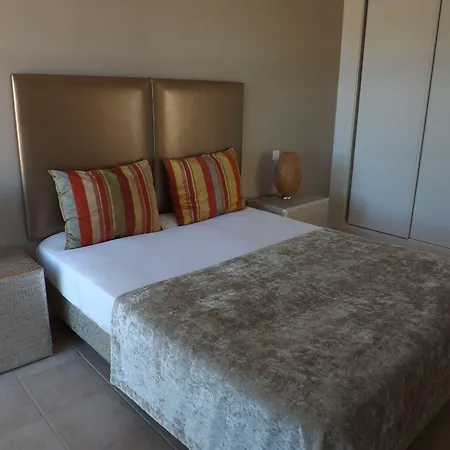 Ocean View Residences 假日公园 阿尔布费拉