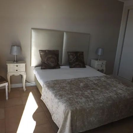 Ocean View Residences 4* 阿尔布费拉