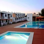 Ocean View Residences 4* 阿尔布费拉