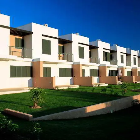 Ocean View Residences פארק נופש אלבופיירה