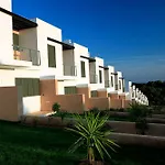 Prázdninový areál Ocean View Residences 4*