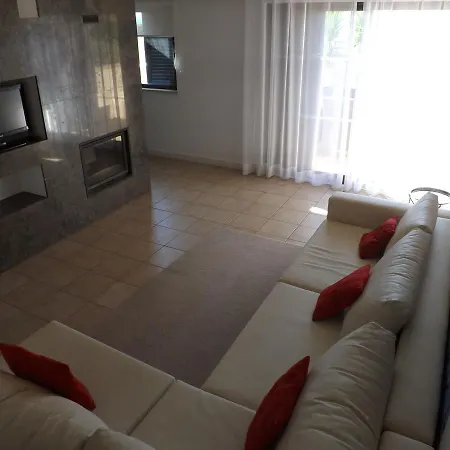 Ocean View Residences 4* אלבופיירה