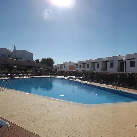 פארק נופש Ocean View Residences 4*